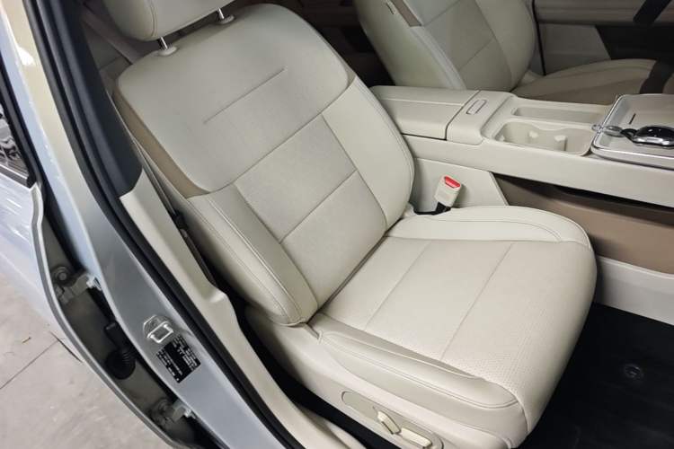 Used Toyota BZ 3X 2025 520 Pro+ LiDAR Edition Right Front Seat