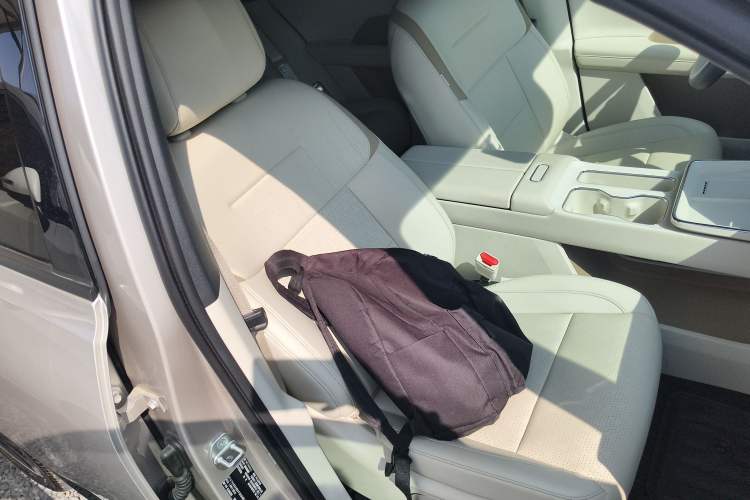 Used Toyota BZ 3X 2025 520 Pro+ LiDAR Edition Right Front Seat