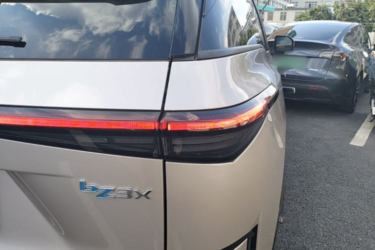 Used Toyota BZ 3X 2025 520 Pro LiDAR Edition Right Rear Taillight