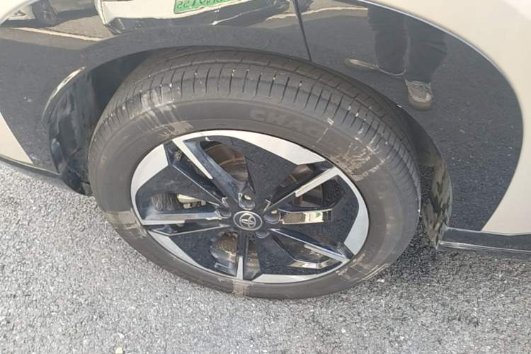 Used Toyota BZ 3X 2025 520 Pro LiDAR Edition Right Rear Wheel Hub