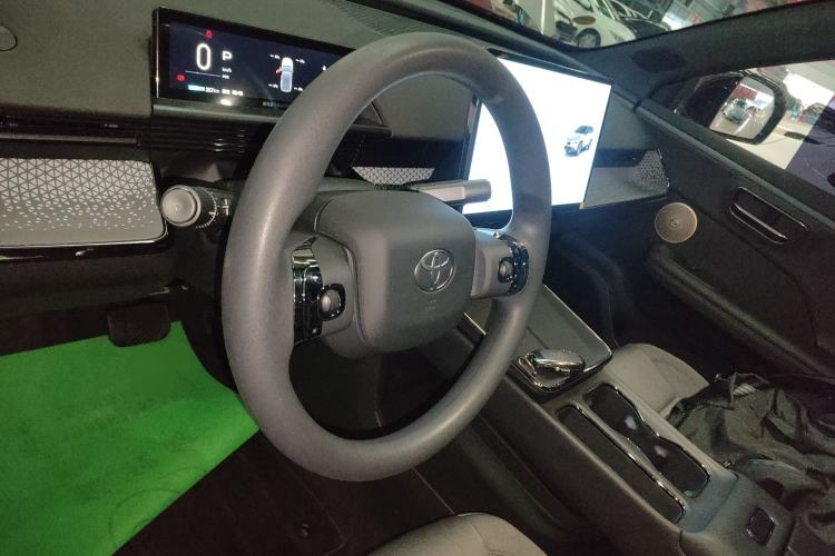 Used Toyota BZ 3X 2025 430 Air+ Steering Wheel