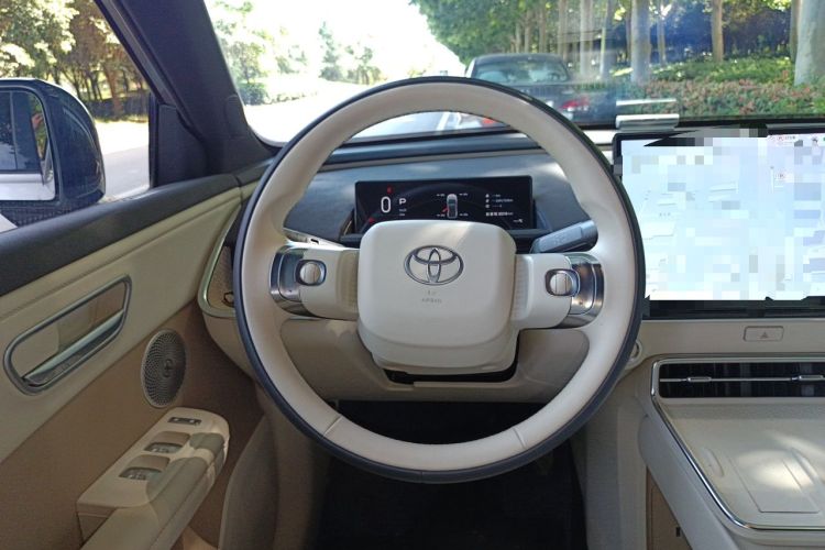 Used Toyota BZ 3X 2025 520 Pro Steering Wheel