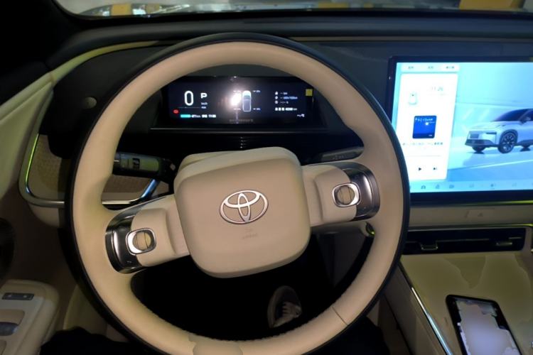 Used Toyota BZ 3X 2025 520 Pro Steering Wheel