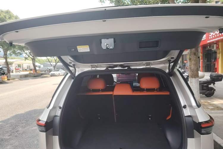 Used Toyota BZ 3X 2025 520 Pro LiDAR Edition Trunk