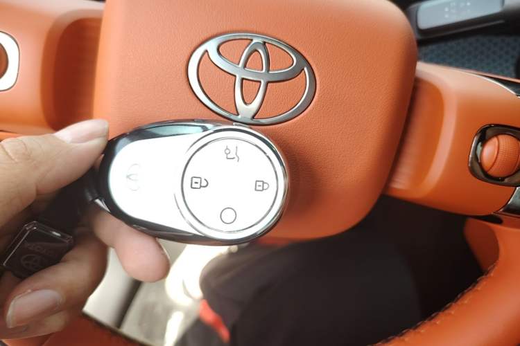 Used Toyota BZ 3X 2025 520 Pro+ LiDAR Edition Vehicle Key