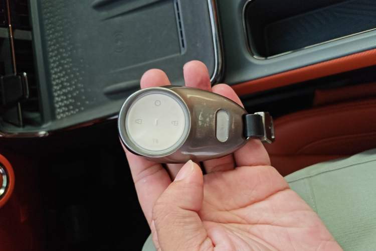 Used Toyota BZ 3X 2025 520 Pro LiDAR Edition Vehicle Key