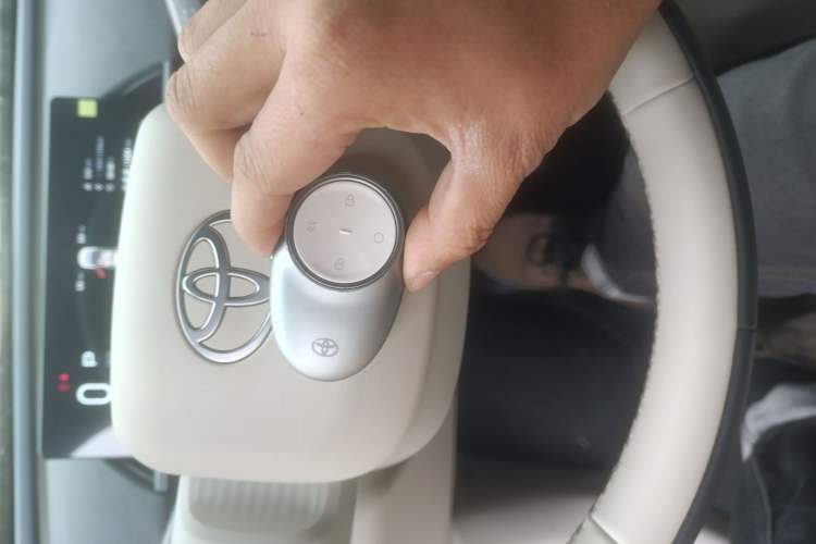 Used Toyota BZ 3X 2025 520 Pro LiDAR Edition Vehicle Key