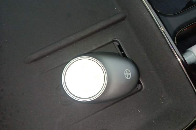 Used Toyota BZ 3X 2025 520 Pro+ LiDAR Edition Vehicle Key