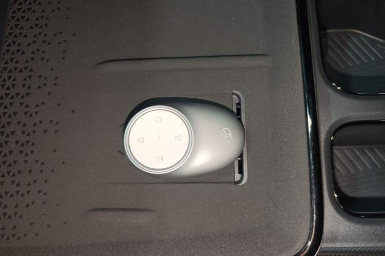 Used Toyota BZ 3X 2025 520 Pro LiDAR Edition Vehicle Key