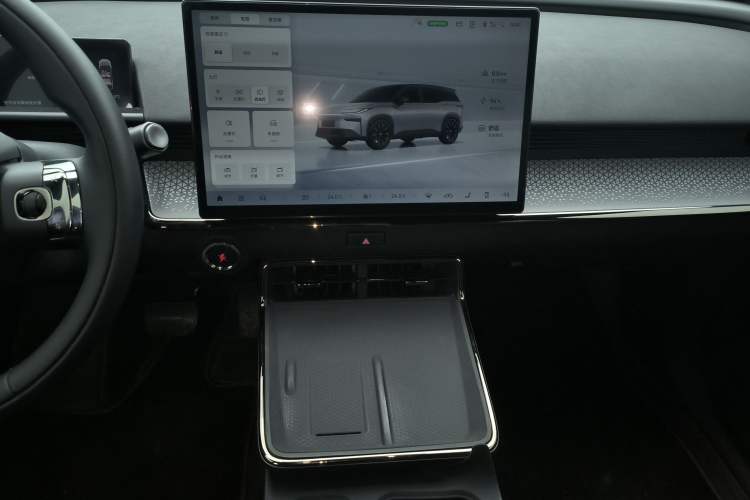 Used Toyota BZ 3X 2025 520 Pro+ Audio And AC Panel