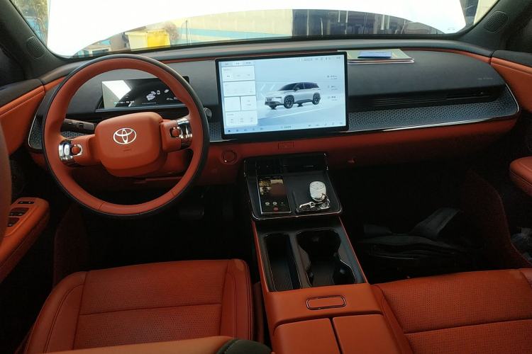 Used Toyota BZ 3X 2025 520 Pro LiDAR Edition Center Console