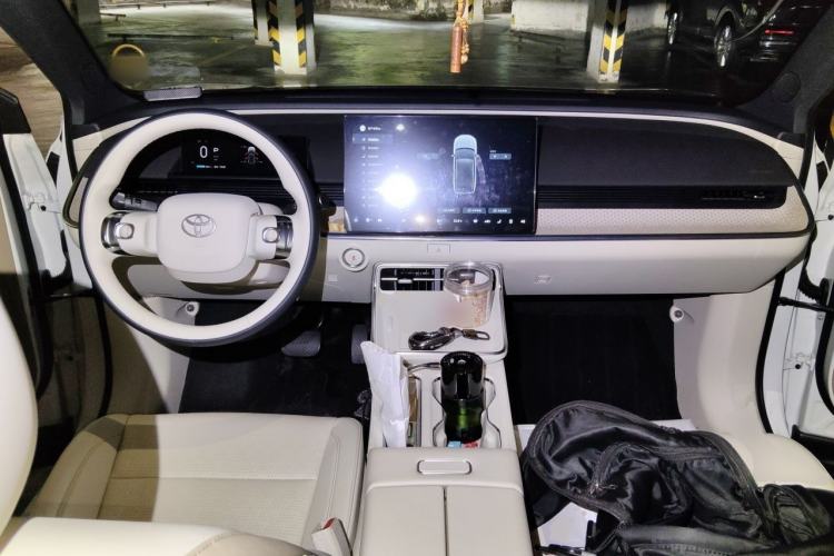 Used Toyota BZ 3X 2025 520 Pro LiDAR Edition Center Console