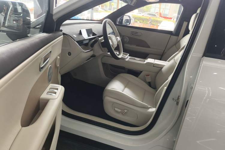 Used Toyota BZ 3X 2025 520 Pro+ LiDAR Edition Driver Seat