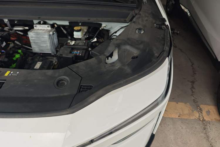 Used Toyota BZ 3X 2025 520 Pro+ Engine Bay Left