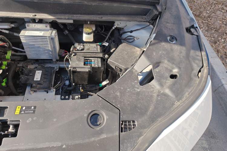 Used Toyota BZ 3X 2025 610 Max Engine Bay Left