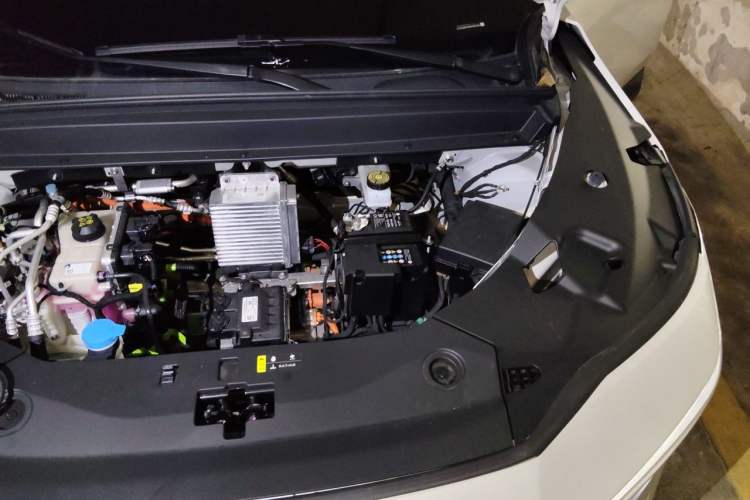 Used Toyota BZ 3X 2025 520 Pro LiDAR Edition Engine Bay Left