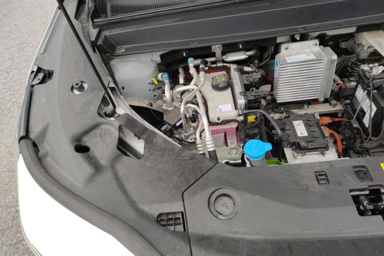 Used Toyota BZ 3X 2025 520 Pro LiDAR Edition Engine Bay Right