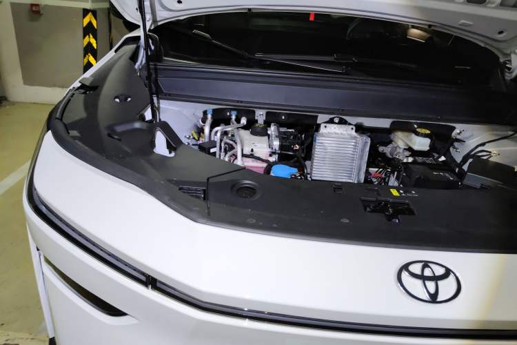 Used Toyota BZ 3X 2025 520 Pro Engine Bay Right