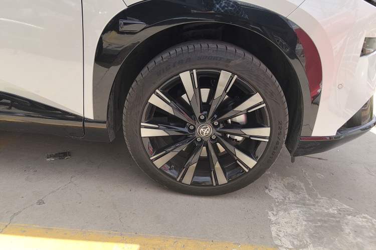 Used Toyota BZ 3X 2025 610 Max Exterior 1