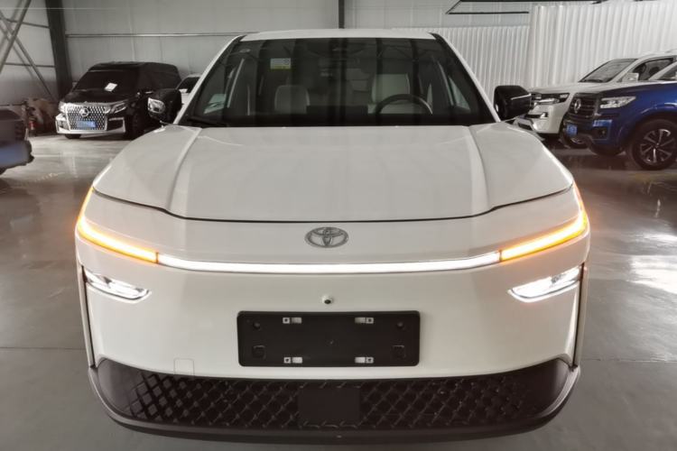 Used Toyota BZ 3X 2025 520 Pro Front