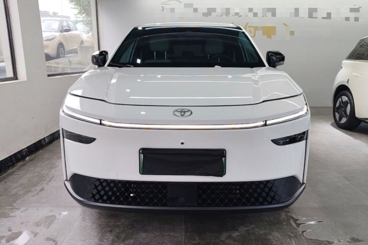 Used Toyota BZ 3X 2025 520 Pro Front