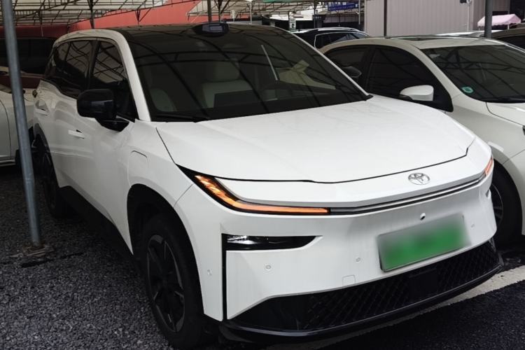 Used Toyota BZ 3X 2025 520 Pro LiDAR Edition Front Right 45 Deg