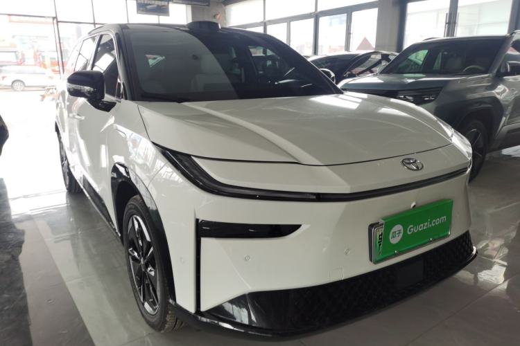 Used Toyota BZ 3X 2025 520 Pro LiDAR Edition Front Right 45 Deg