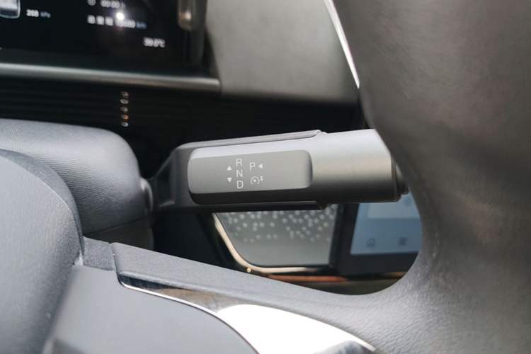 Used Toyota BZ 3X 2025 430 Air Gear Lever