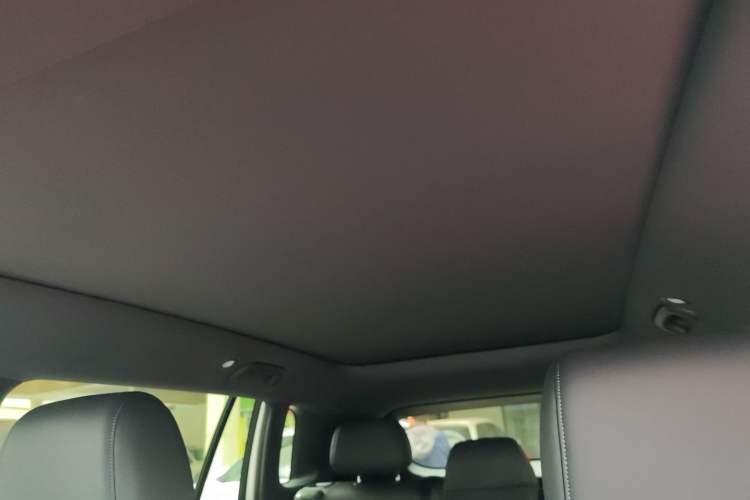 Used Toyota BZ 3X 2025 520 Pro LiDAR Edition Headliner