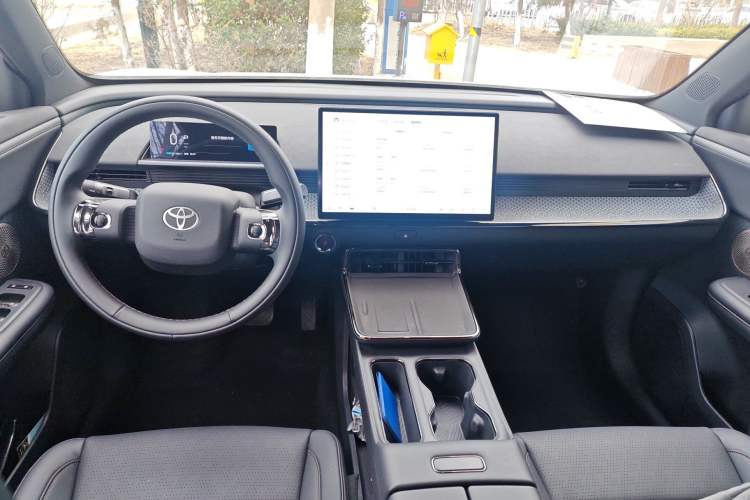 Used Toyota BZ 3X 2025 520 Pro LiDAR Edition Interior 2