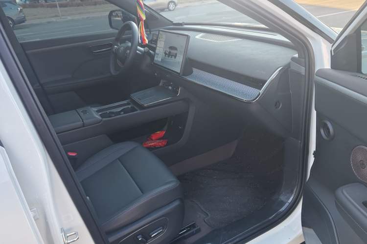 Used Toyota BZ 3X 2025 520 Pro+ LiDAR Edition Interior 6