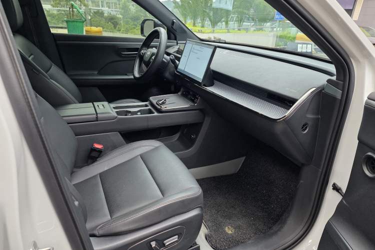 Used Toyota BZ 3X 2025 520 Pro+ LiDAR Edition Interior 9