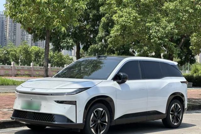 Toyota BZ 3X 2025 520 Pro LiDAR Edition с пробегом