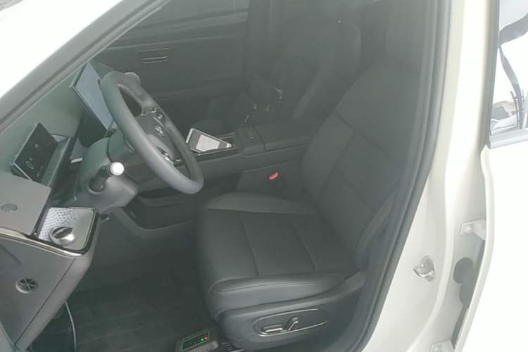 Used Toyota BZ 3X 2025 520 Pro+ Left Front Seat