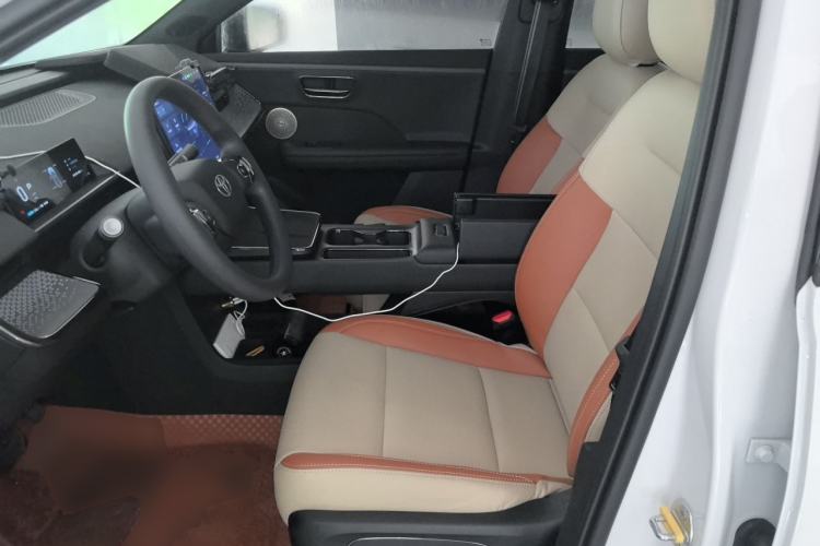Used Toyota BZ 3X 2025 430 Air Left Front Seat