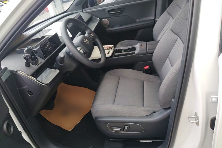 Used Toyota BZ 3X 2025 430 Air Left Front Seat