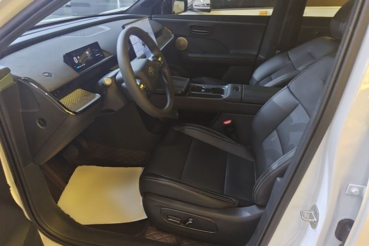 Used Toyota BZ 3X 2025 430 Air Left Front Seat