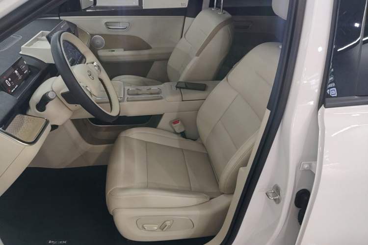 Used Toyota BZ 3X 2025 520 Pro Left Front Seat