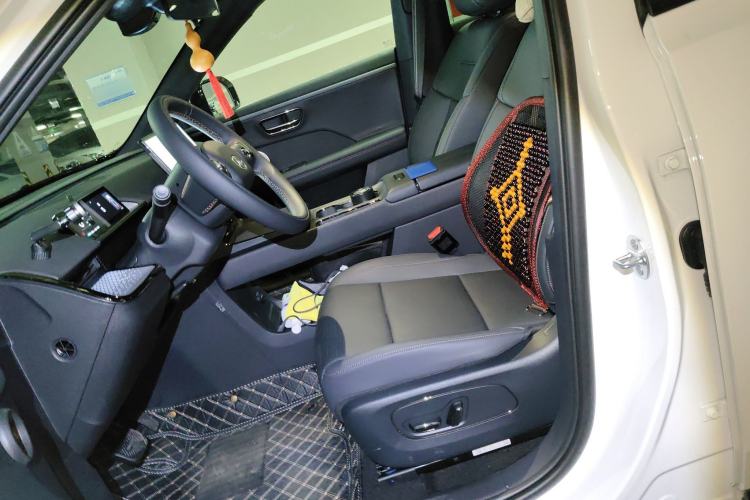 Used Toyota BZ 3X 2025 520 Pro Left Front Seat