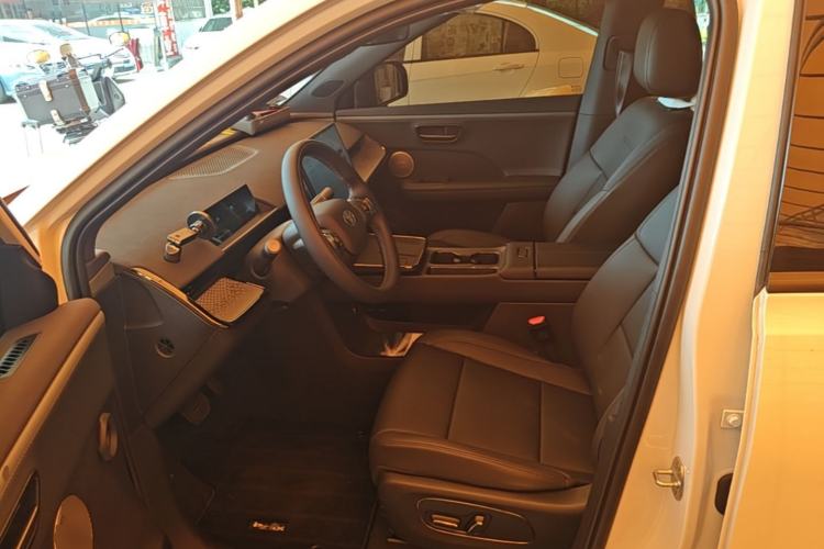 Used Toyota BZ 3X 2025 520 Pro Left Front Seat
