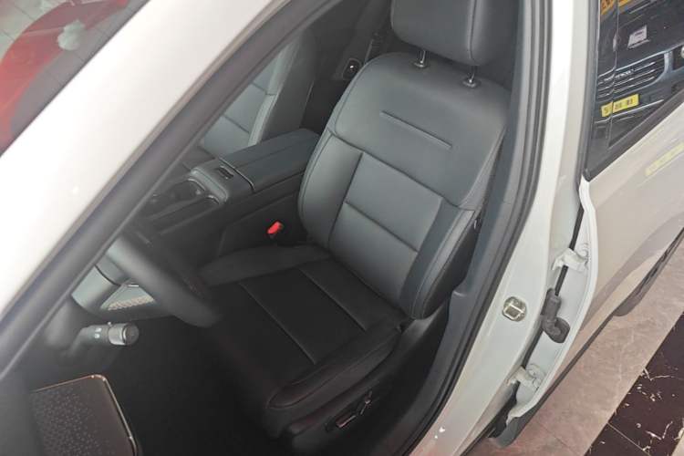 Used Toyota BZ 3X 2025 520 Pro Left Front Seat