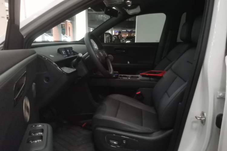 Used Toyota BZ 3X 2025 520 Pro Left Front Seat