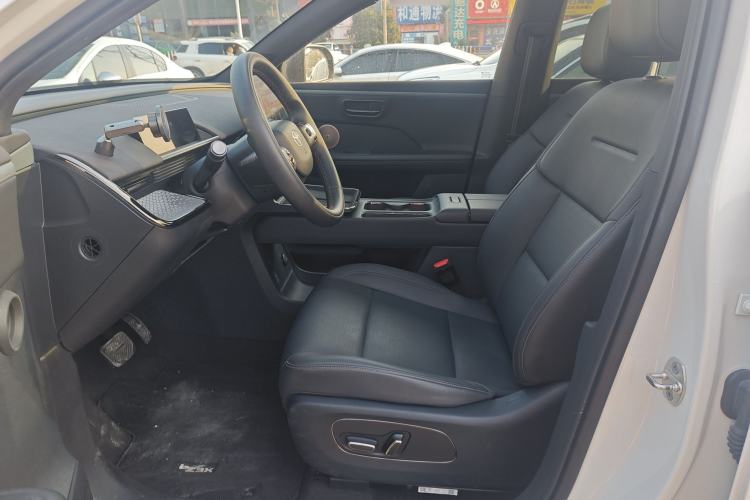 Used Toyota BZ 3X 2025 520 Pro+ LiDAR Edition Left Front Seat