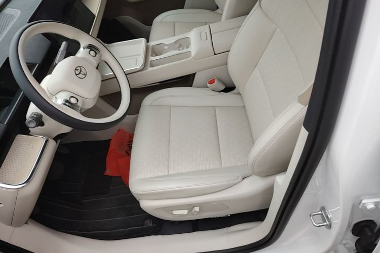 Used Toyota BZ 3X 2025 520 Pro+ LiDAR Edition Left Front Seat