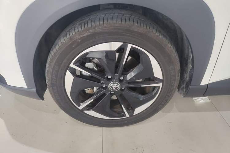 Used Toyota BZ 3X 2025 430 Air Left Front Wheel Hub