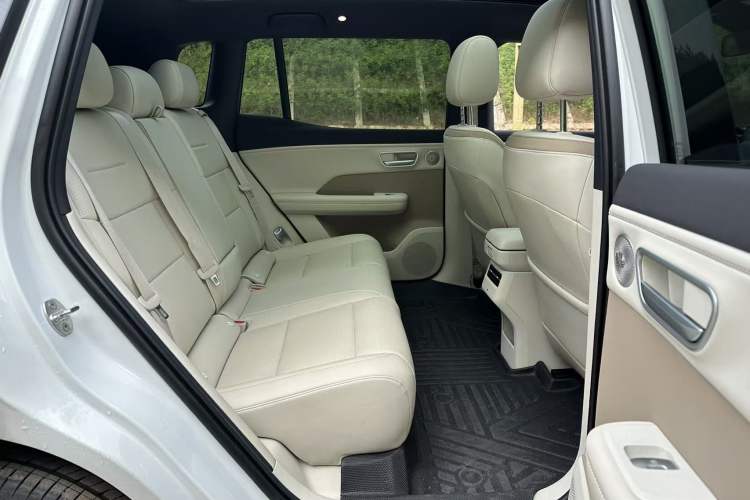 Used Toyota BZ 3X 2025 520 Pro+ LiDAR Edition Left Rear Seat