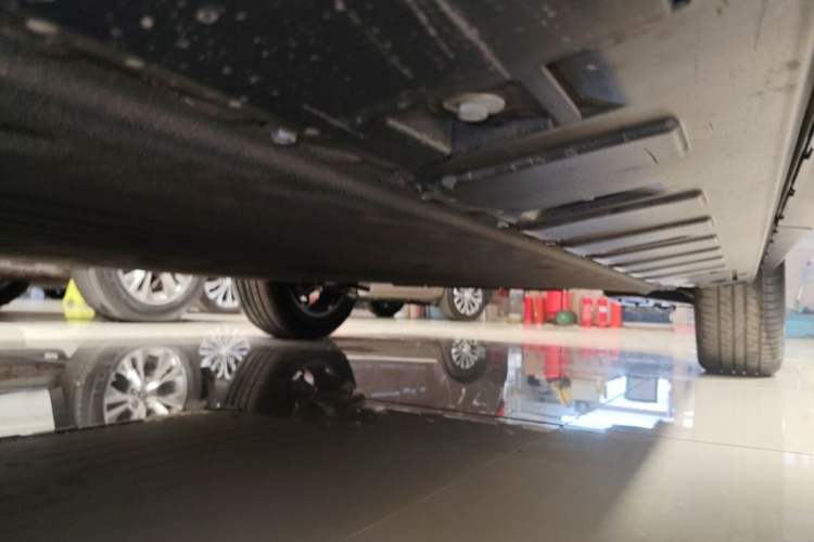 Used Toyota BZ 3X 2025 430 Air Left Side Sill