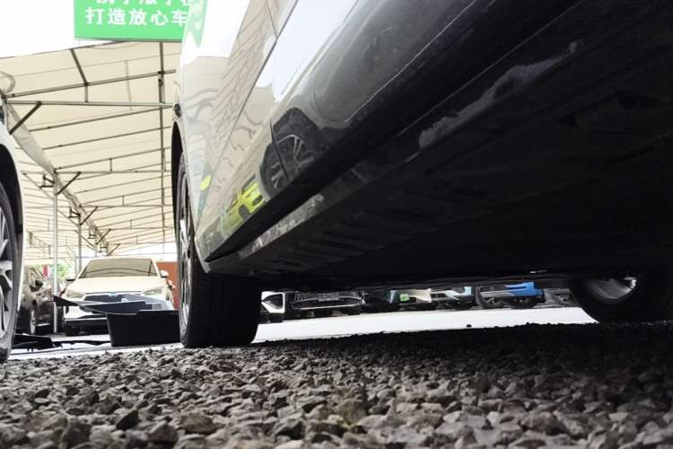 Used Toyota BZ 3X 2025 520 Pro LiDAR Edition Left Side Sill