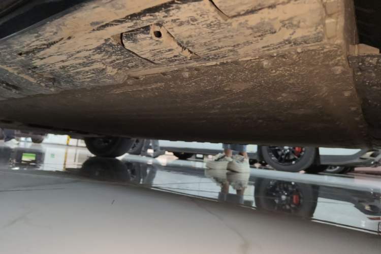 Used Toyota BZ 3X 2025 520 Pro+ LiDAR Edition Left Side Sill