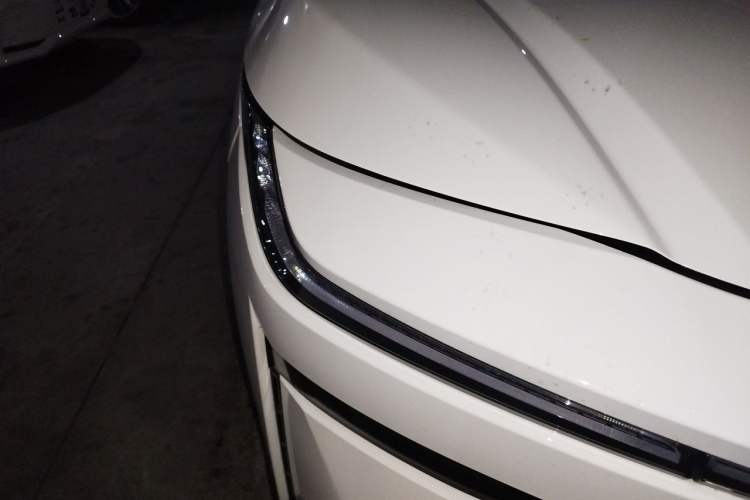 Used Toyota BZ 3X 2025 520 Pro+ Right Front Headlight